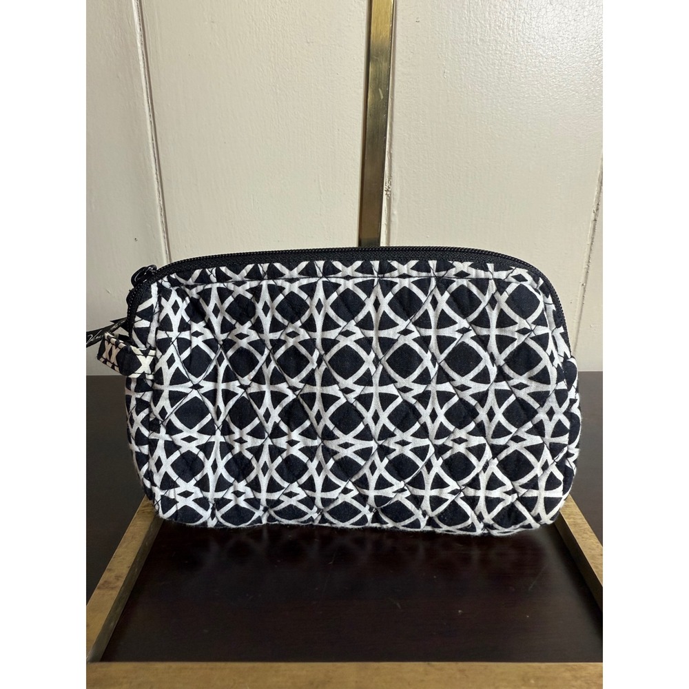 Vera Bradley Cosmetic Makeup Bag Women's Black &‎ White Quilted Travel Accessory